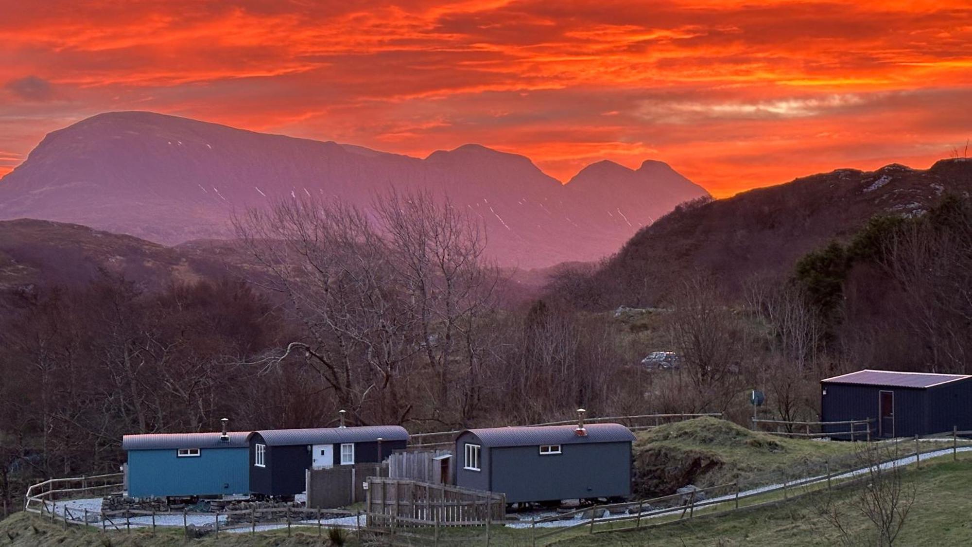 فيلا West Coast Hideaways Nedd المظهر الخارجي الصورة